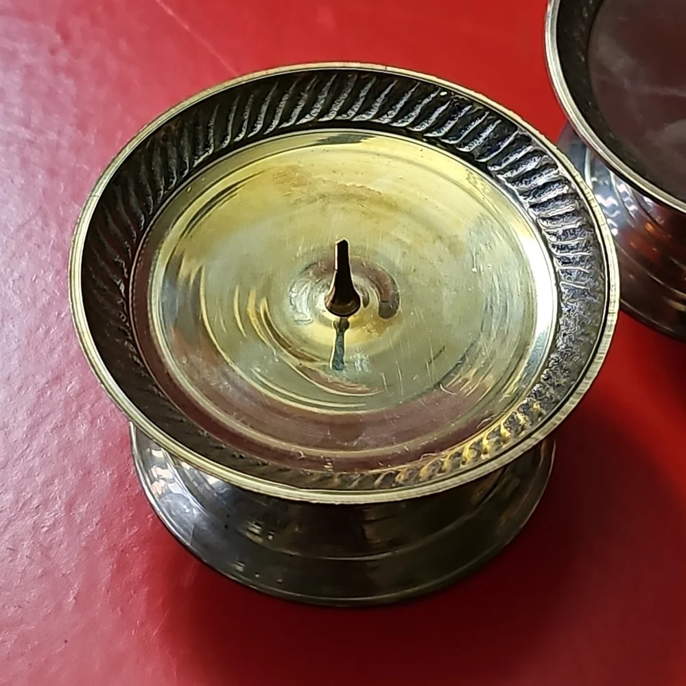 Vintage PAIR Brass gold-tone Candlestick taper Candle Holders 2” Tall - Picture 4 of 4